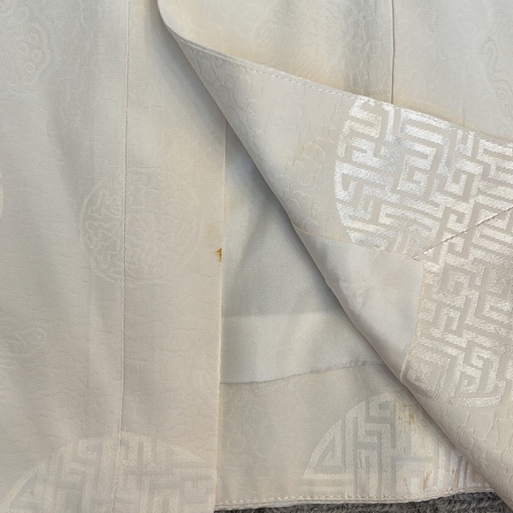 Shanghai Tang Unisex cream silk mandarin jacket.  Size 38. - Picture 8 of 11
